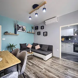 https://apartment-korado.pula-hotels.org