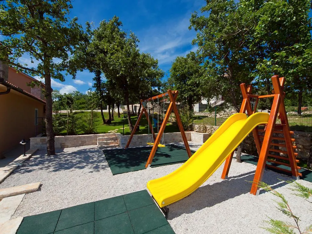 Villa Antonija Labin   Labin (Istria)